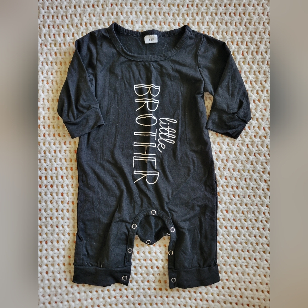 👶🏼Little Brother Romper